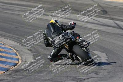 media/Feb-06-2025-Racers Edge (Thu) [[c17ed6f7b1]]/2-B Group/Session 4 End (Turn 10 Backside)/
